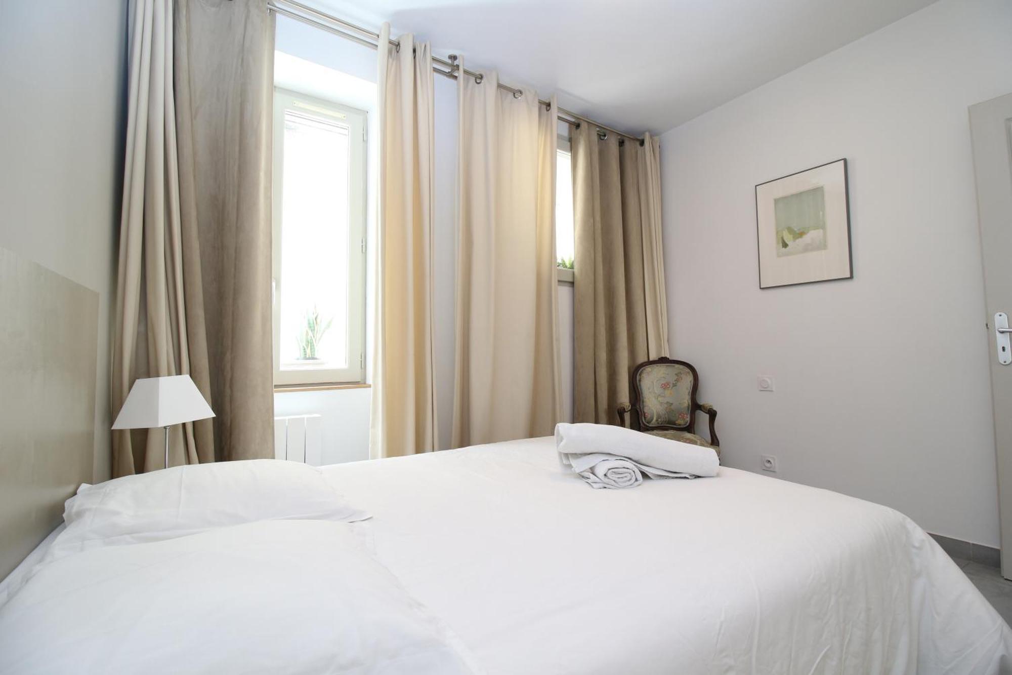 T3 Appartement Hypercentre Proche Commerce- Parking - 2 Chambres Wifi Gratuit Avignon Exterior photo