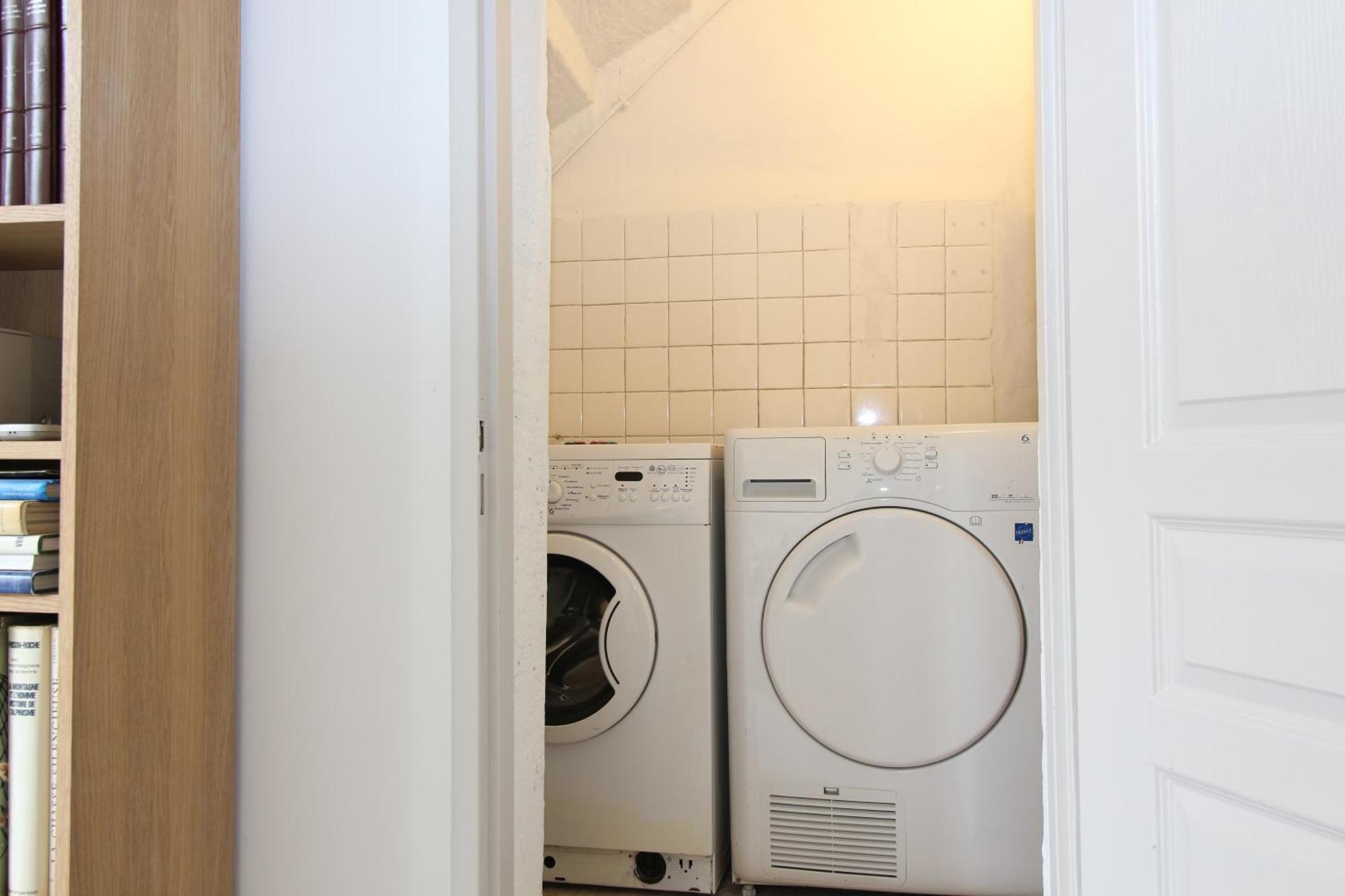 T3 Appartement Hypercentre Proche Commerce- Parking - 2 Chambres Wifi Gratuit Avignon Exterior photo
